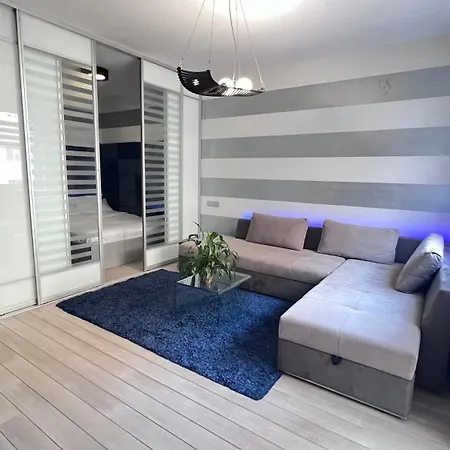 Osapart Knaza Svatoslava 5 إلفيف