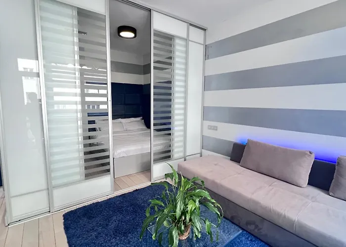 Osapart Knaza Svatoslava 5 Apartment *