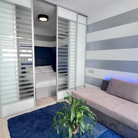 Osapart Knaza Svatoslava 5 Apartman *